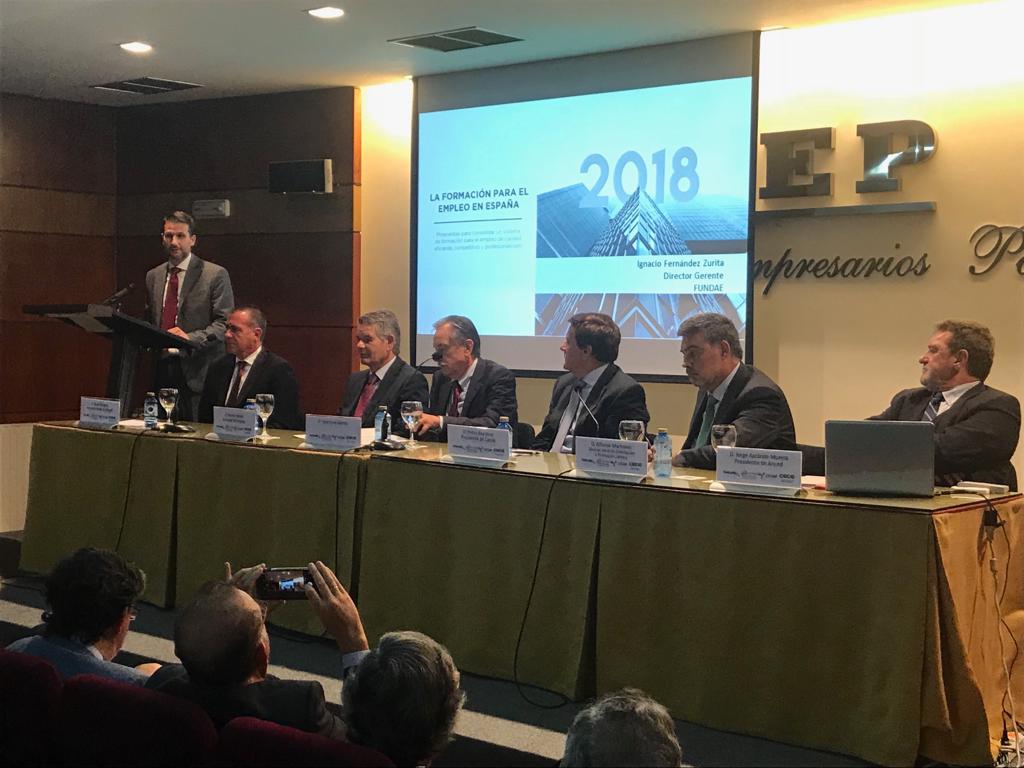 Presentación del informe "La Formación para el Empleo en España: propuestas para consolidar un sistema de formación para el empleo de calidad, eficiente, competitivo y profesionalizado" por Valeriano Gómez, exministro de Trabajo e Inmigración en colaboración con ANCED, AEGEF y CECAP